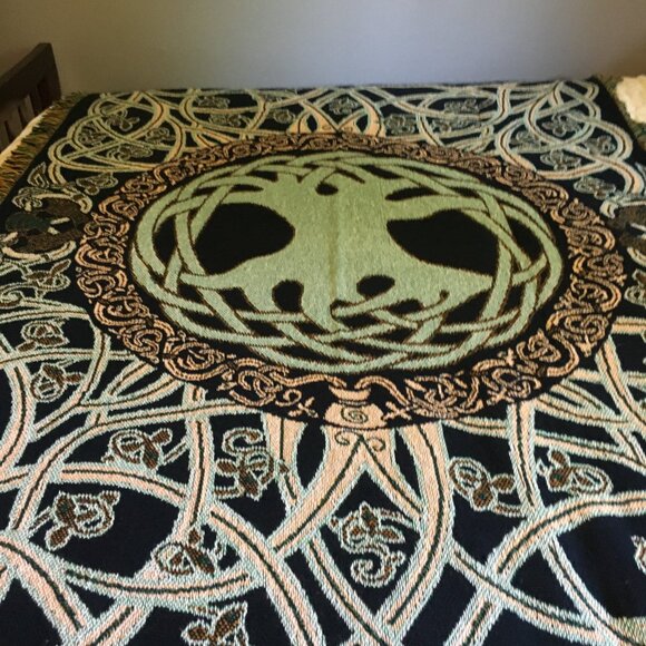 Vintage Celtic Tree of Life Afghan Throw by Artist Jen Delyth - Picture 4 of 13